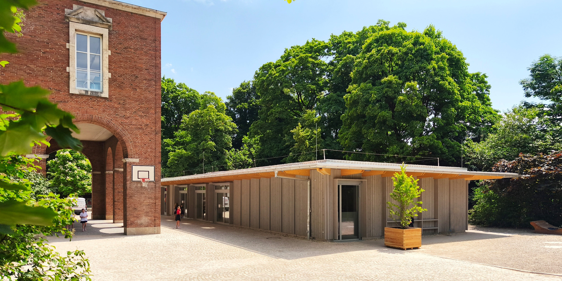 Phorms, Neubau Pavillon